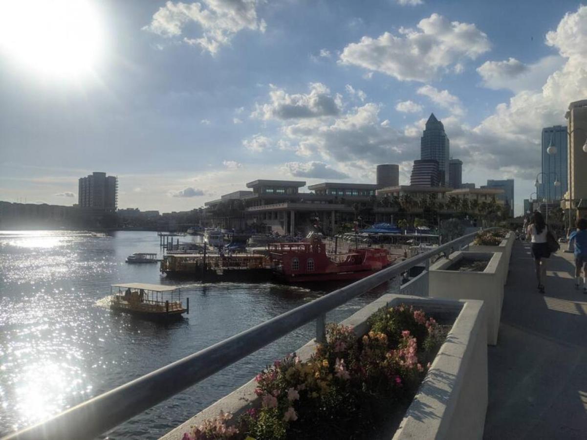 Gorgeous Loft Apartment Centrally Located Tampa Exterior foto